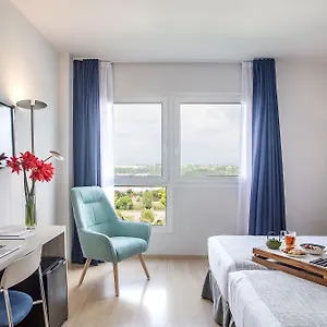 Augusta Barcelona Valles Hotell